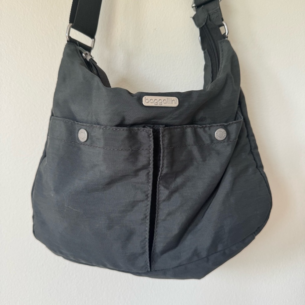 BAGGALLINI - Dark Grey Hobo Nylon Bag